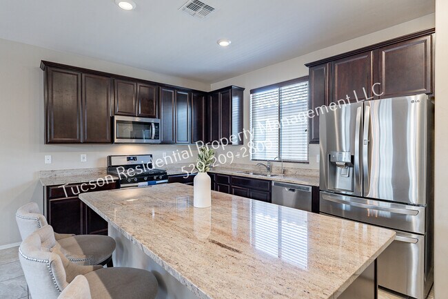 Building Photo - 9578 S Trapper Ridge Dr