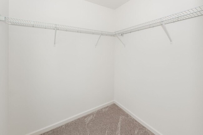 Building Photo - 543 Polaris Wy