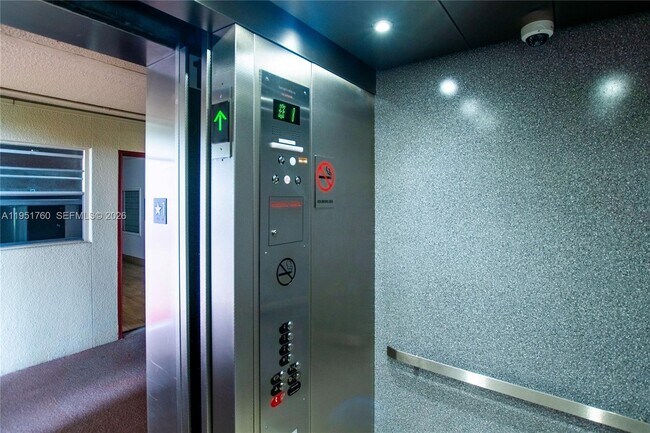 Building Photo - 13475 SW 9th St