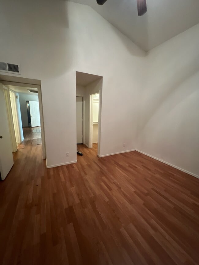 Building Photo - 1976 N Lemon Tree Ln