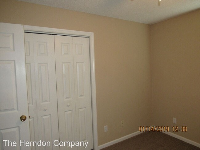 Building Photo - 3 br, 2 bath House - 3712 Kendall Court