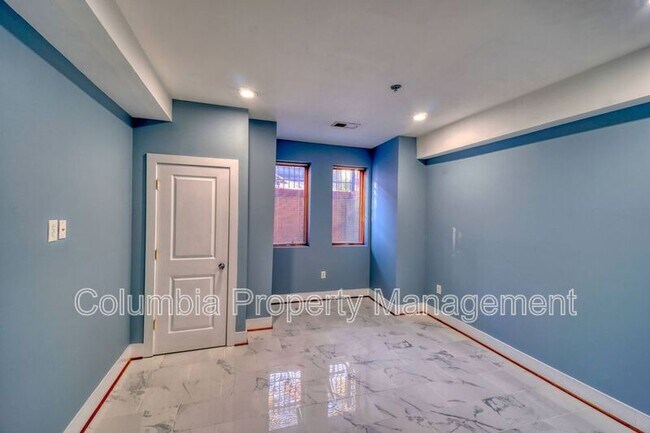 Building Photo - 1553 9th St NW