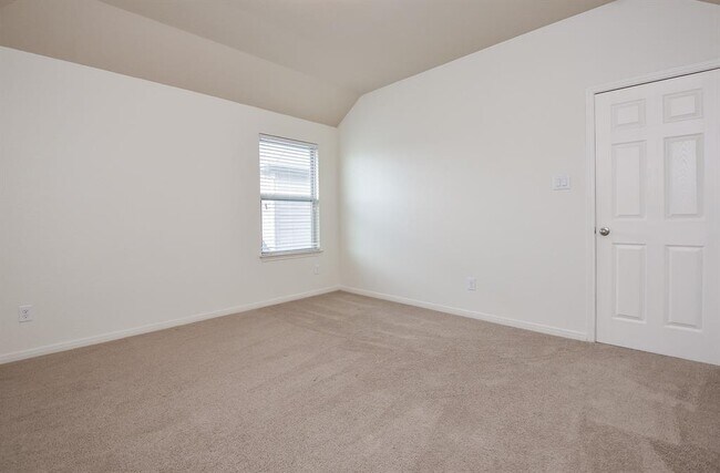 Building Photo - 22503 Ebbets Field Dr