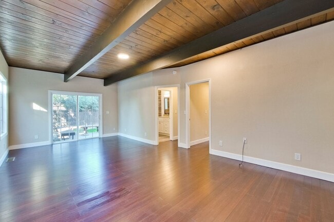 Building Photo - Wow! What a Great Home! Available Soon!