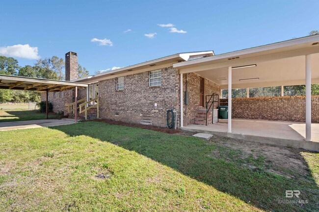 Building Photo - 30045 Wayside Dr