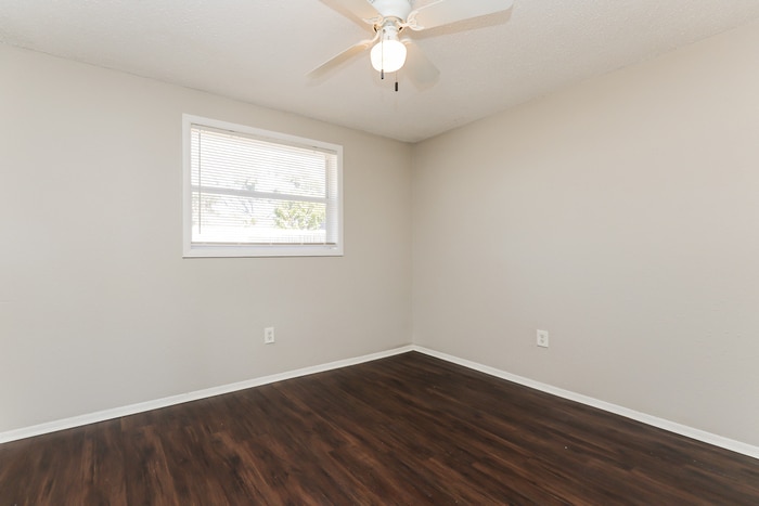 Building Photo - 2844 Homewood St