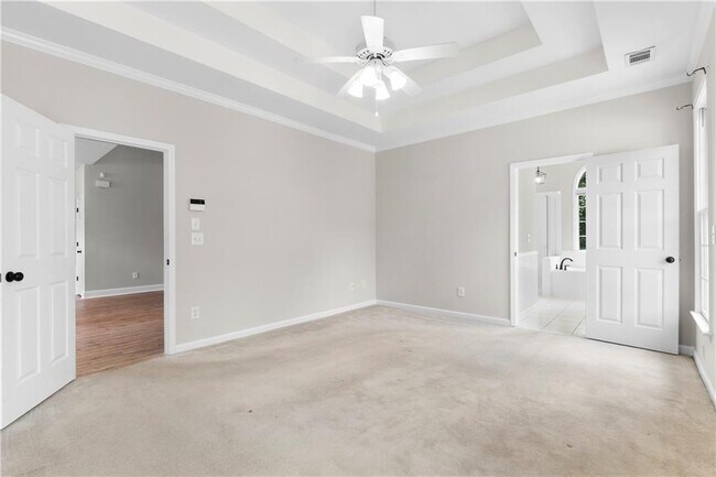 Building Photo - 65 Riverwood View