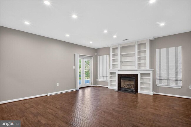 Building Photo - 11700 Talley Ct