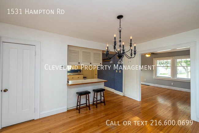 Building Photo - 1531 Hampton Rd