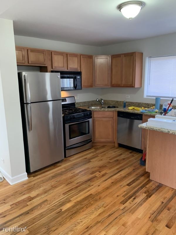 Building Photo - 2 br, 2 bath Apartment - 6414 N RIDGE BLVD