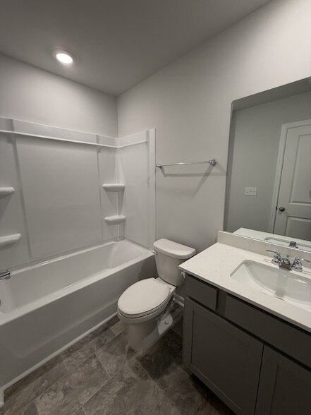 Building Photo - 4913 Mowbray Way