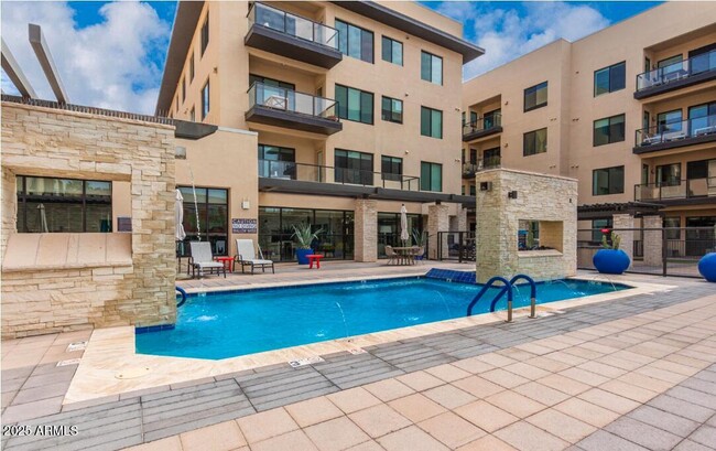 Building Photo - 7300 E Earll Dr