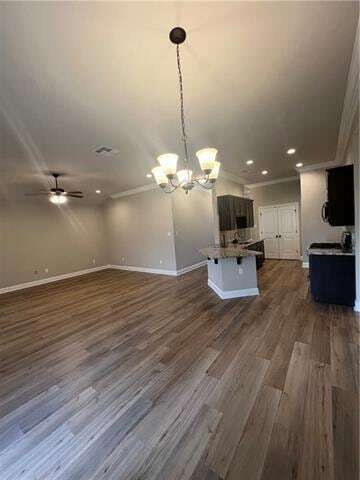 Building Photo - 557 Claiborne Trails Dr