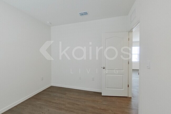 Building Photo - 32021 Katelin Cir
