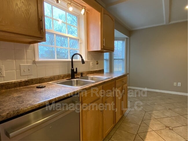 Building Photo - 1477 Cedar Springs Cir