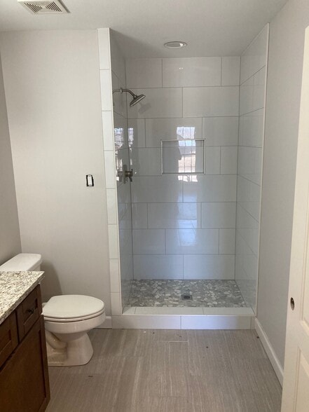 Master Bath - 29 County Road 762