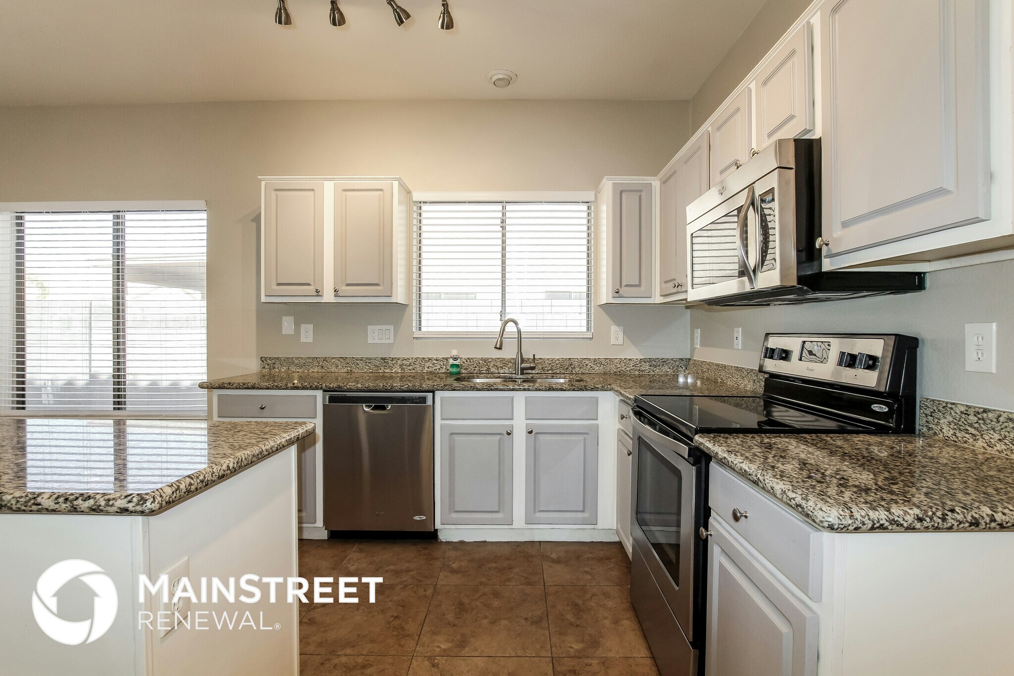 Building Photo - 13440 W Gelding Dr