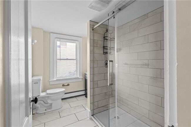 Building Photo - 18 Rhode Island Ave