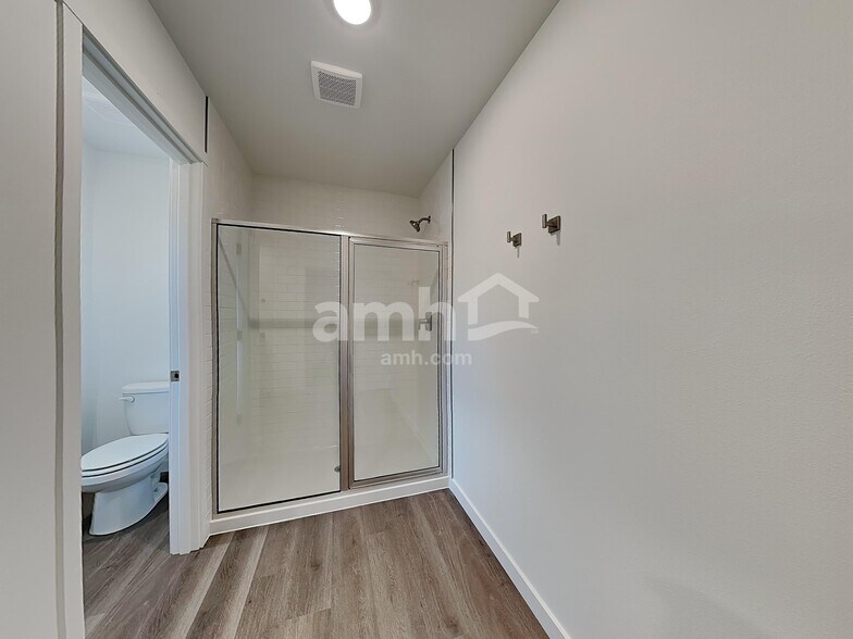 Building Photo - 5109 Turnstone St SE