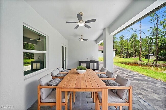 Building Photo - 3990 27th Ave NE