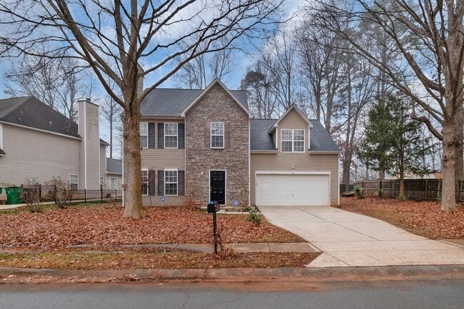 Building Photo - NEWLY RENOVATED !!!! Charming 4-Bedroom Home with Spacious Backyard!