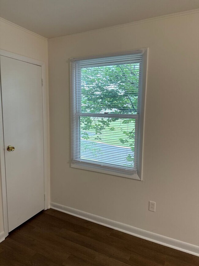 Building Photo - 5109 Pecan Dr