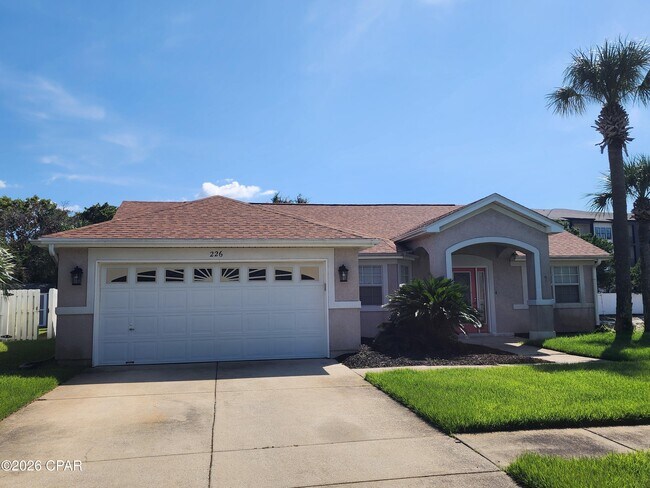 Building Photo - 226 Summerwood Dr
