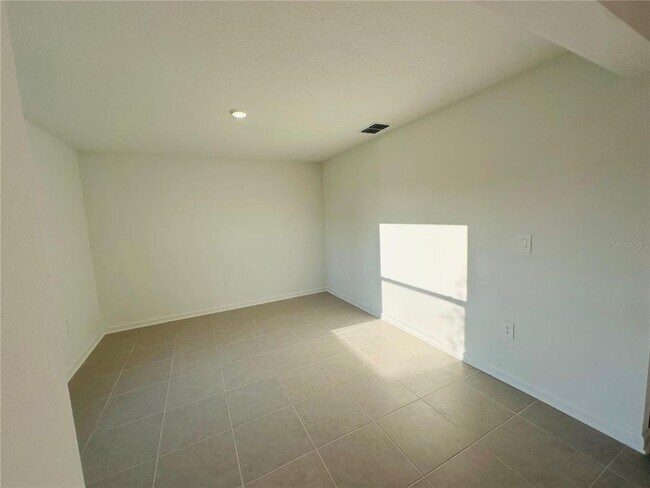 Building Photo - 2117 Marksman Rd