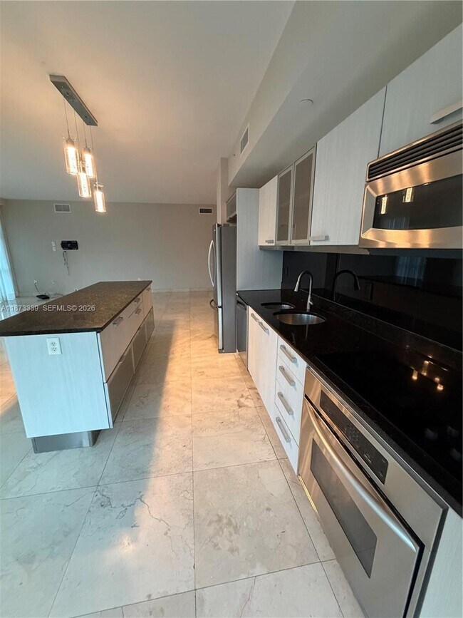 Building Photo - 3131 NE 188th St