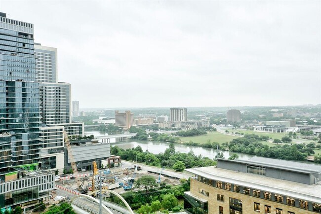 Building Photo - 222 West Ave