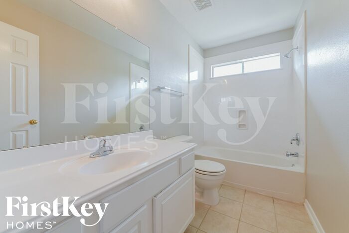 Building Photo - 12106 Piney Way Ct