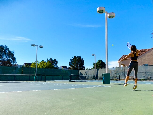 Building Photo - 3965 Nobel Dr