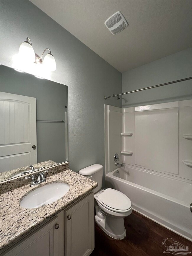 Building Photo - 4128 S Cambridge Way