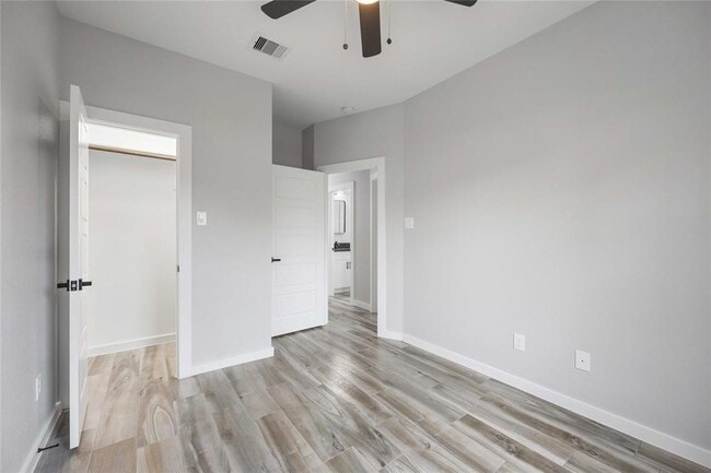 Building Photo - 784 Enterprise St