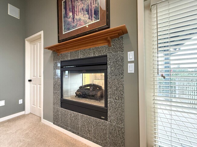 Building Photo - WINTER SPECIAL DISCOUNTED $500 PER MONTH F...