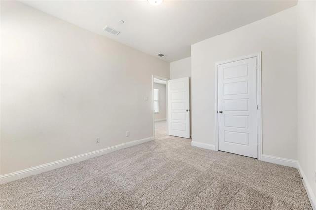 Building Photo - 4704 Corriente Vista Ln