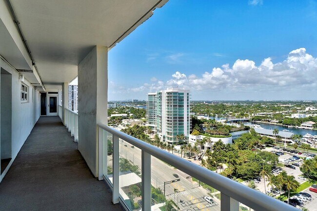 Building Photo - 111 N Pompano Beach Blvd