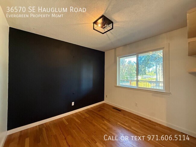 Building Photo - 36570 SE Hauglum Rd