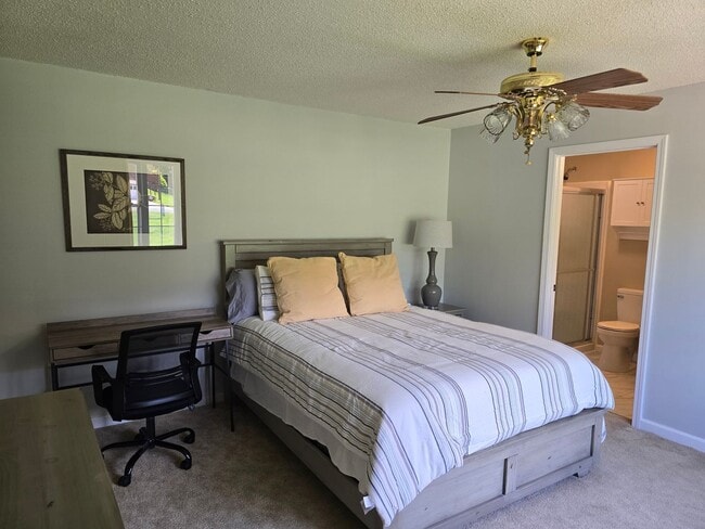 Building Photo - 695 YELLOWSTON LANE  AVAILABLE 6/1/2026  F...