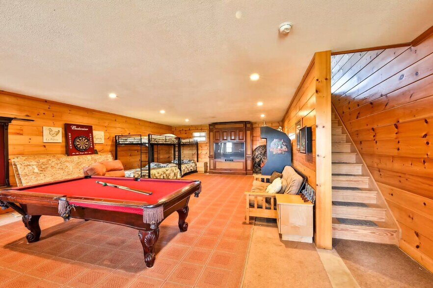 Building Photo - 129 Wildberry Dr