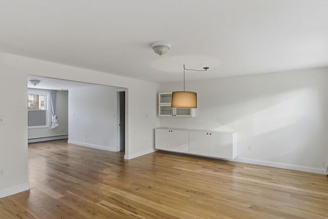 Building Photo - 45R South