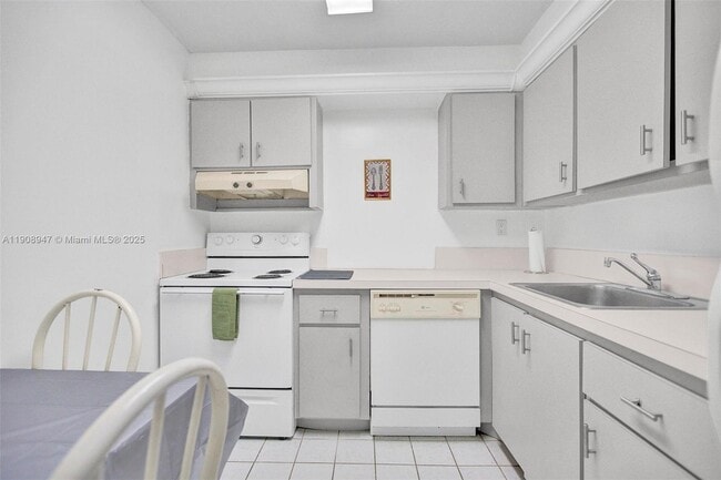 Building Photo - 200 172nd St