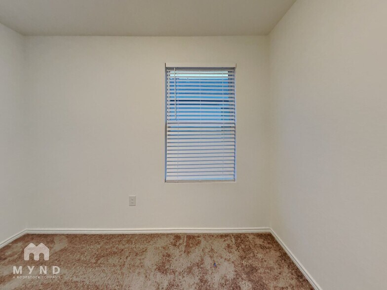 Building Photo - 14521 Payton Flts