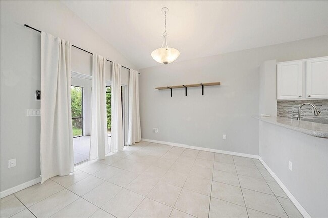 Building Photo - 8328 Haven Harbour Way