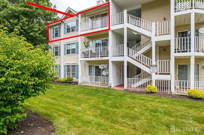 Building Photo - 152 Darwin Ln