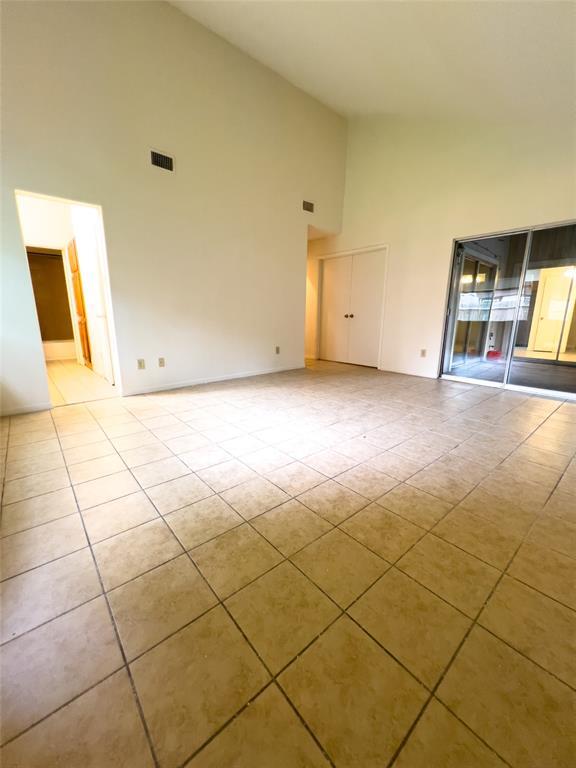Building Photo - 2827 Waypark Dr