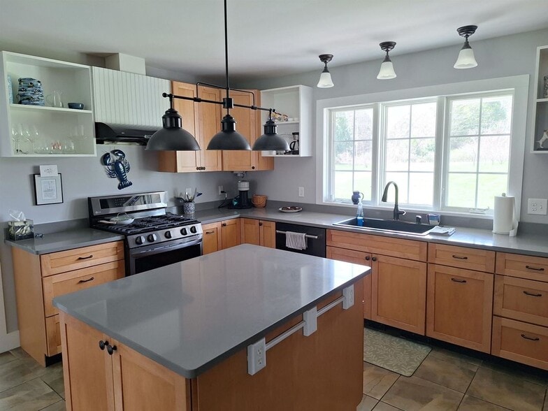 Building Photo - 47 Lower Cemetery Rd