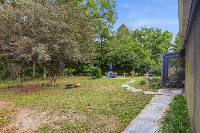 Building Photo - 4731 NW 39th St