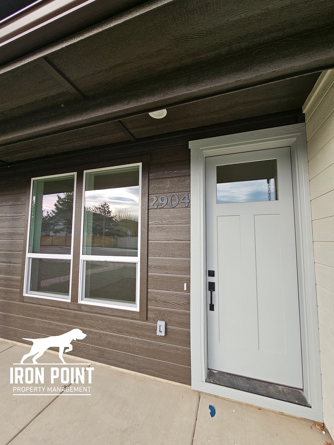Building Photo - Brand New, Never-Lived-In 3-Bed, 2.5-Bath Townhome in Caldwell, ID – $1,000 Move-In Special!