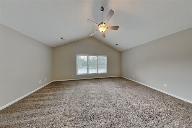 Building Photo - 345 Outwood Mill Ct